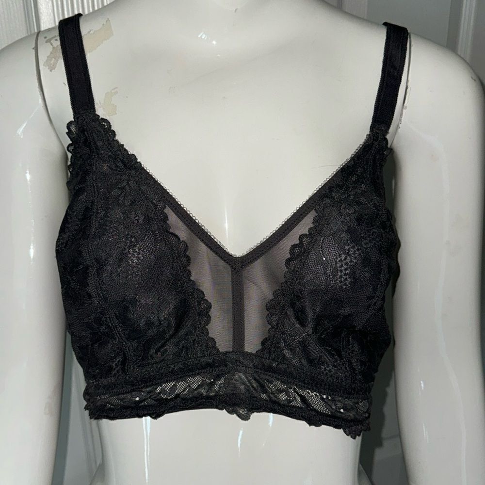 Savage Fenty  X LACE BRALETTE